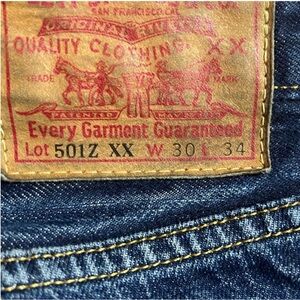 Levi's LVC VINTAGE 501Z XX
DarkBlue Straight Jeans Waist30
100%Cotton Bovine LHR